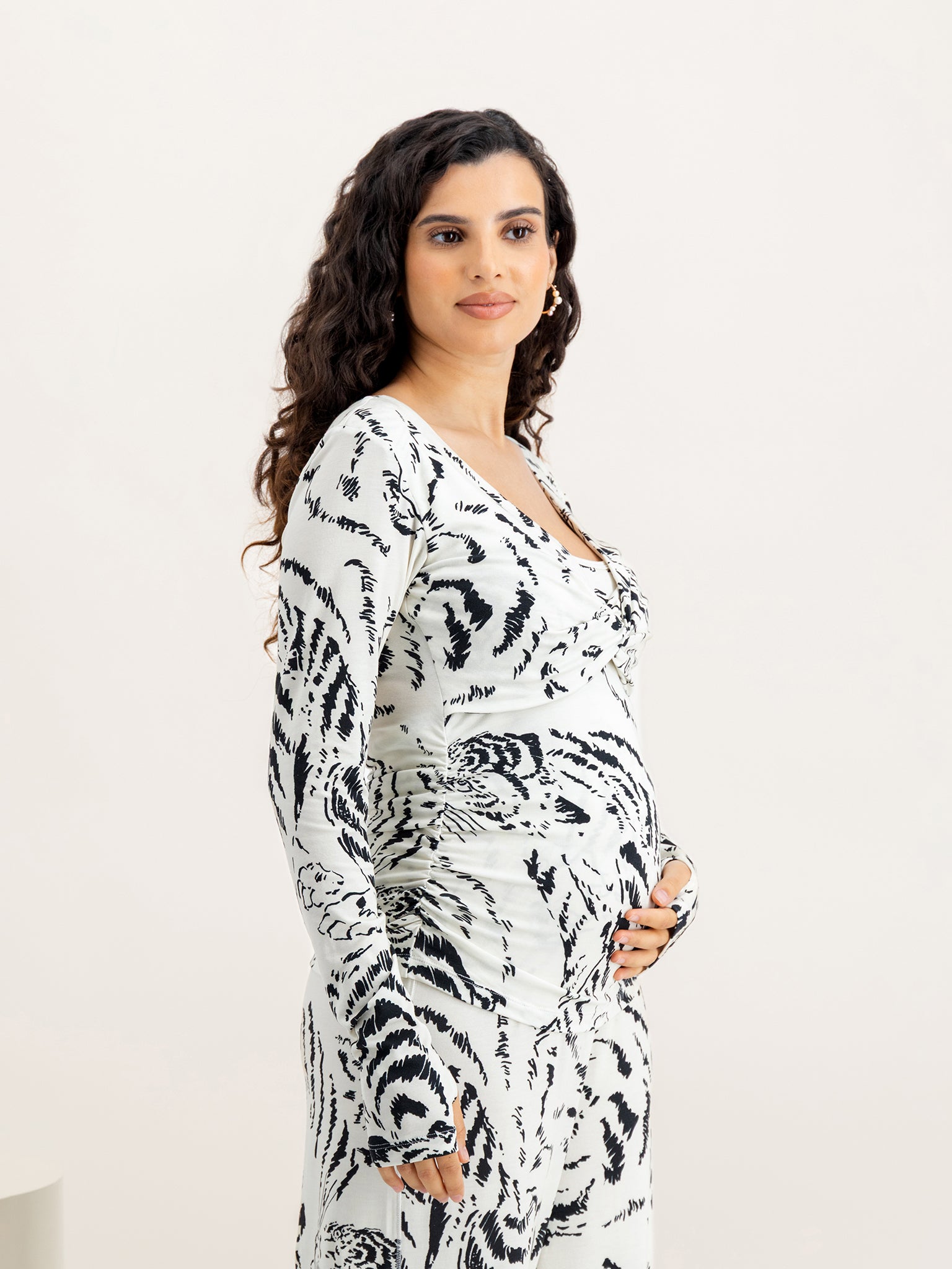 Tigress Cream Jersey Twist Set