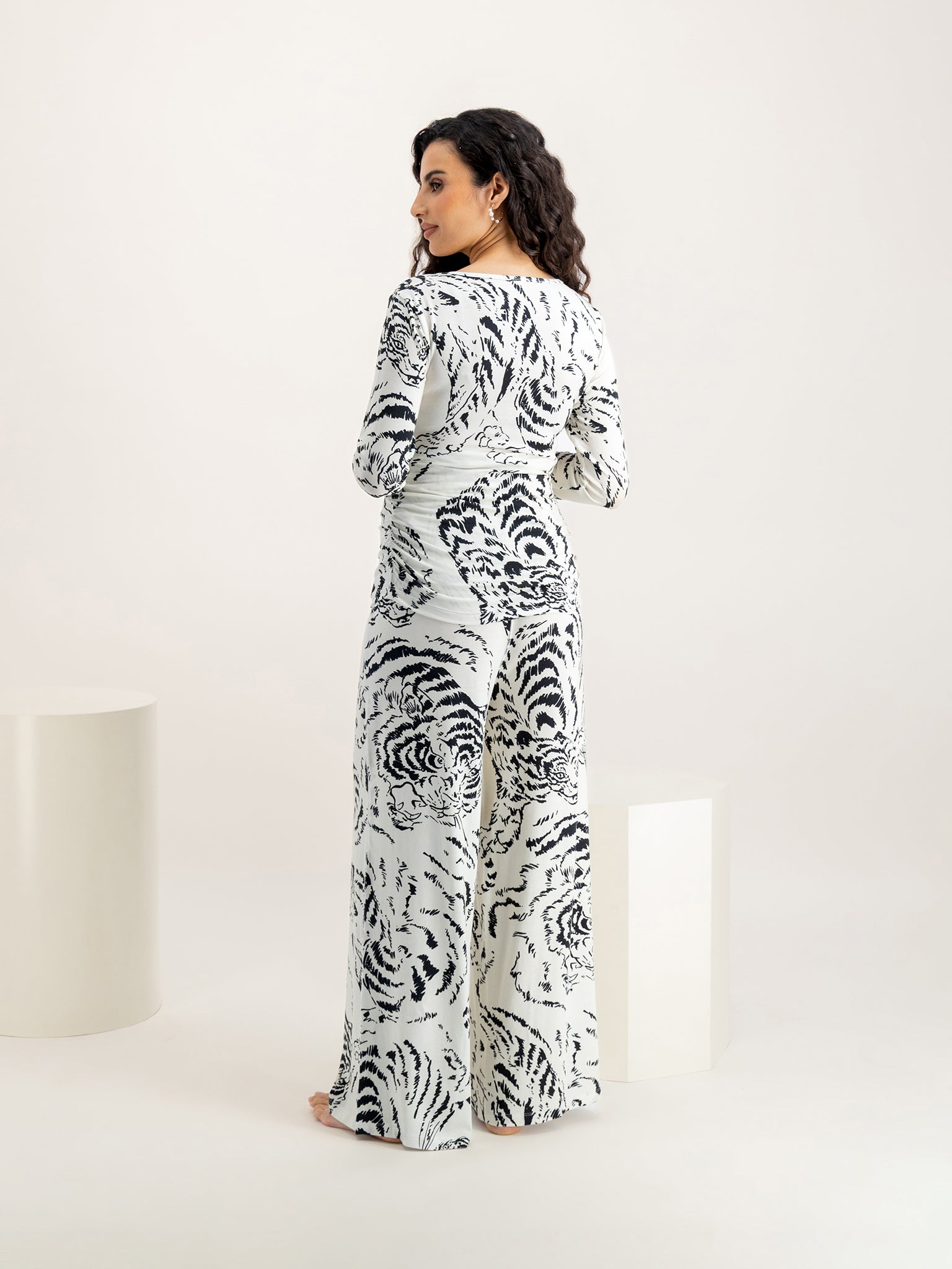 Tigress Cream Jersey Twist Set