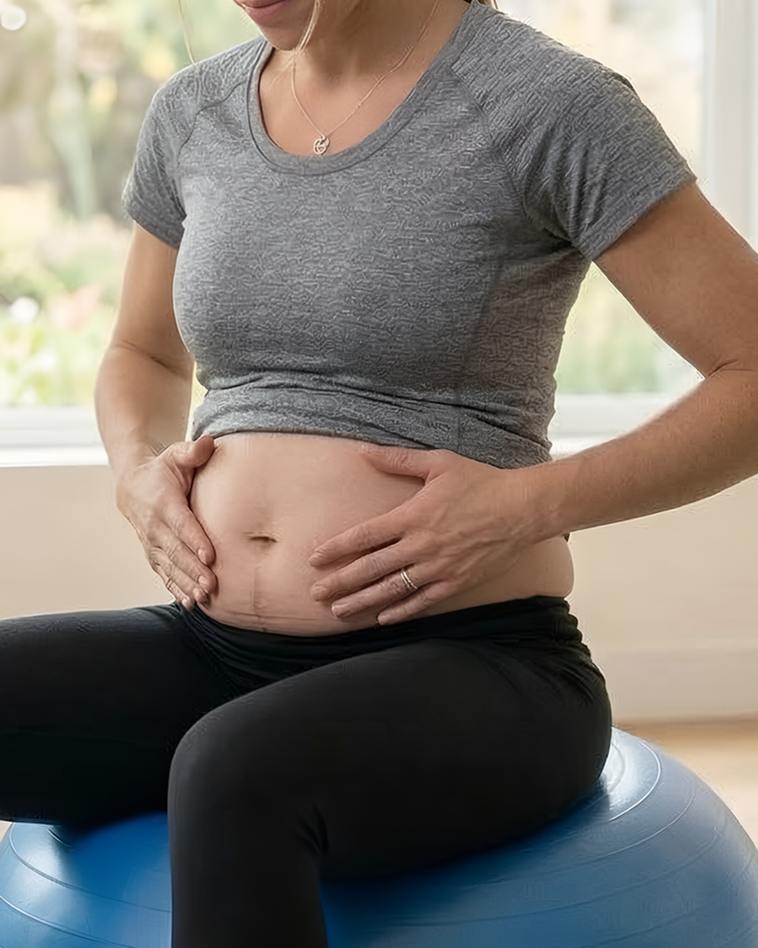 Breathing technique for core and pelvic floor coordination during Diastasis Recti recovery
